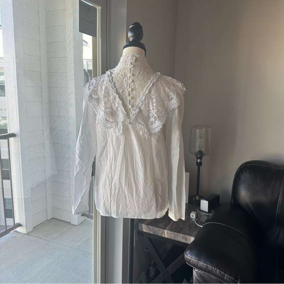 Handmade Irish Lace Woman’s Blouse - Size‎ Medium-Large - Made in Ireland - Picture 2 of 6